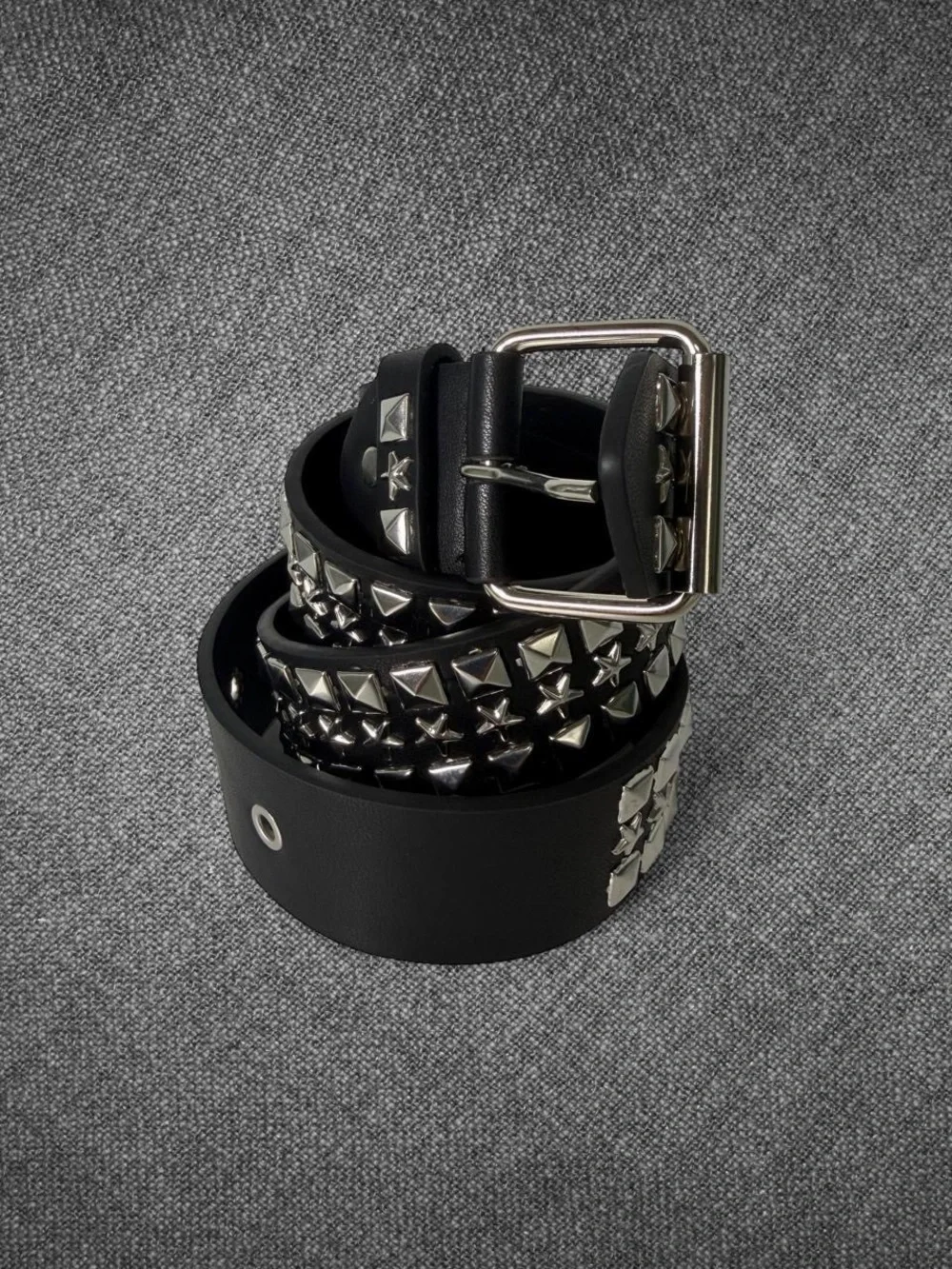 Black Wide Star And Pyramid Stud Grommet Belt Silver Buckle Punk Y2K 45 Inch